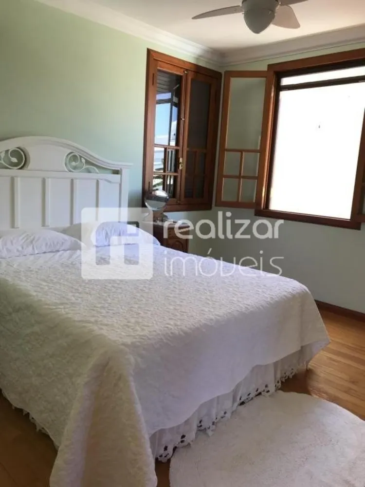 Casa, 4 quartos, 243 m² - Foto 4