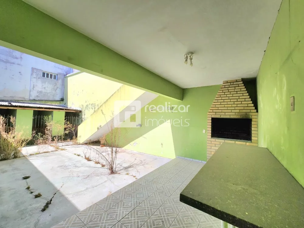 Casa, 3 quartos, 214 m² - Foto 2