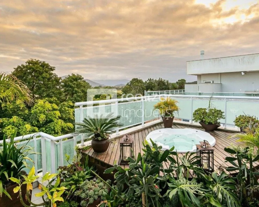 Cobertura, 2 quartos, 185 m² - Foto 1
