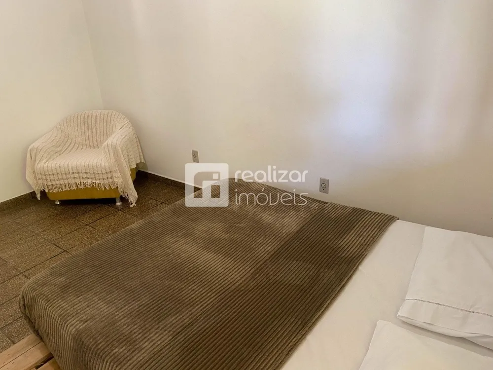 Casa, 4 quartos, 1345 m² - Foto 2