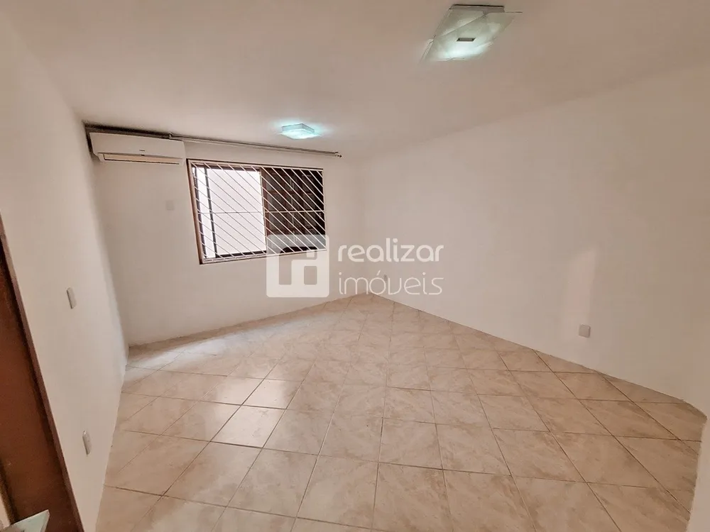 Casa, 3 quartos, 196 m² - Foto 5
