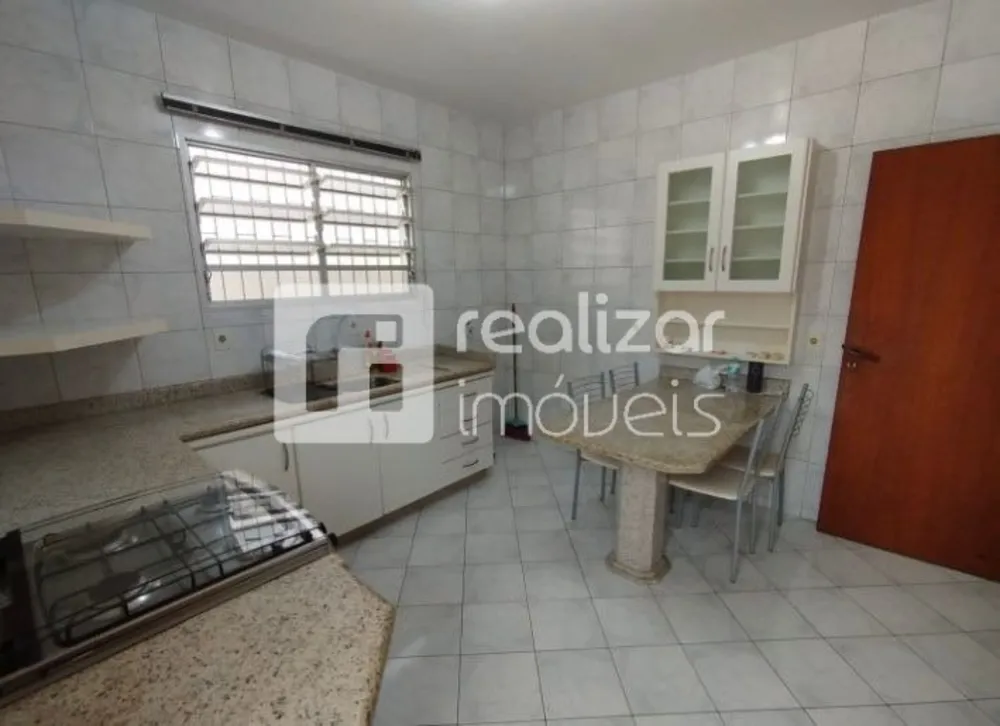 Casa, 3 quartos, 160 m² - Foto 2