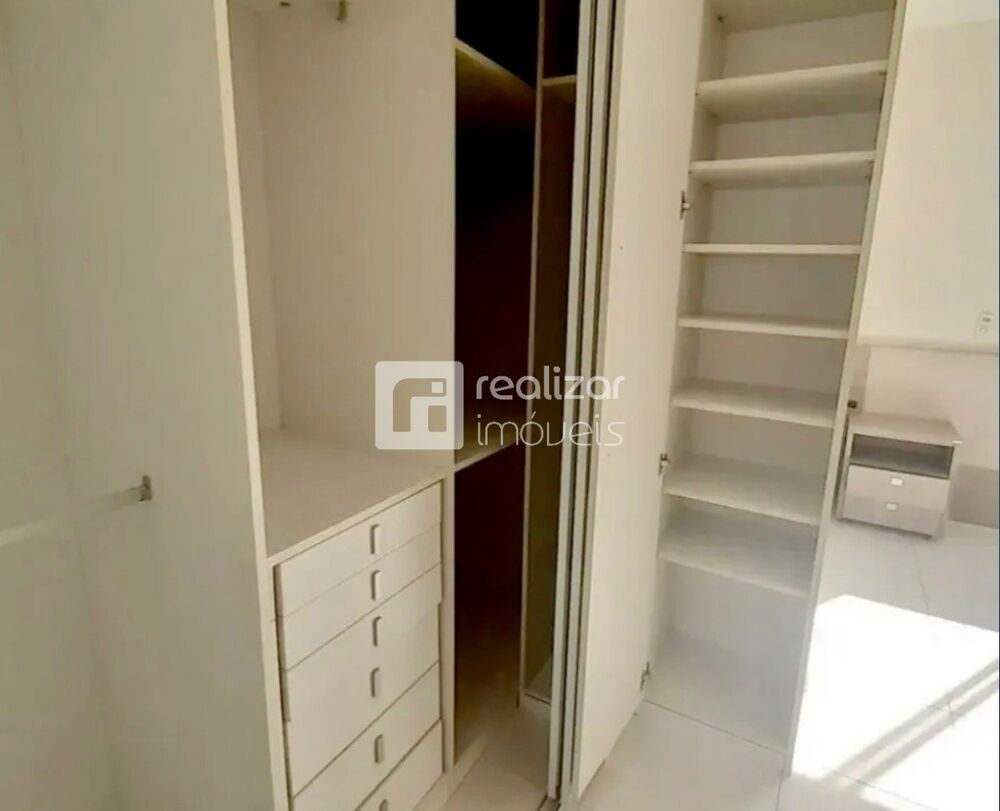 Casa para alugar com 3 quartos, 110m² - Foto 4