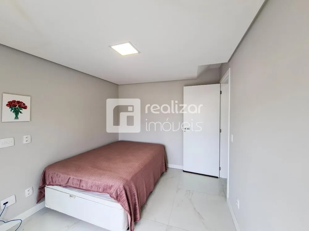 Casa, 5 quartos, 258 m² - Foto 9