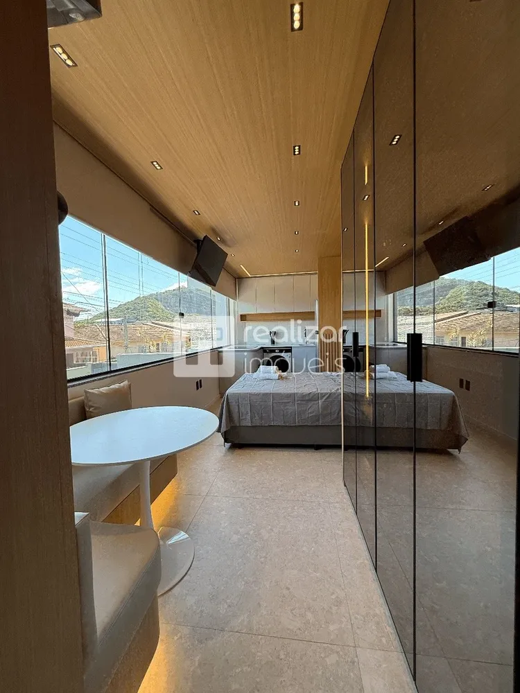 Apartamento, 1 quarto, 30 m² - Foto 2