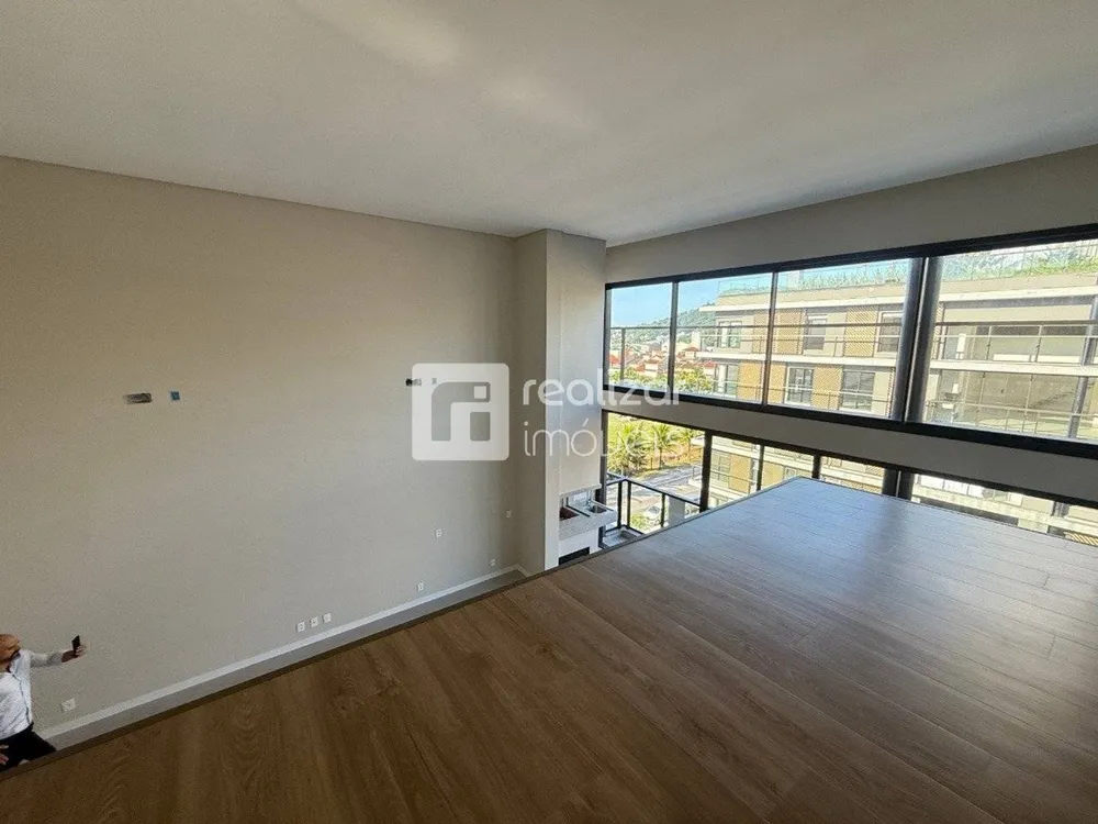 Apartamento, 3 quartos, 205 m² - Foto 2