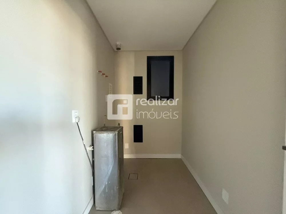Apartamento, 3 quartos, 205 m² - Foto 3