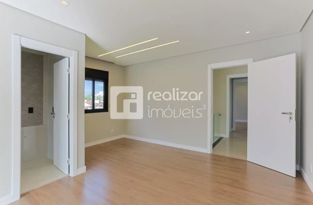 Casa, 3 quartos, 300 m² - Foto 2