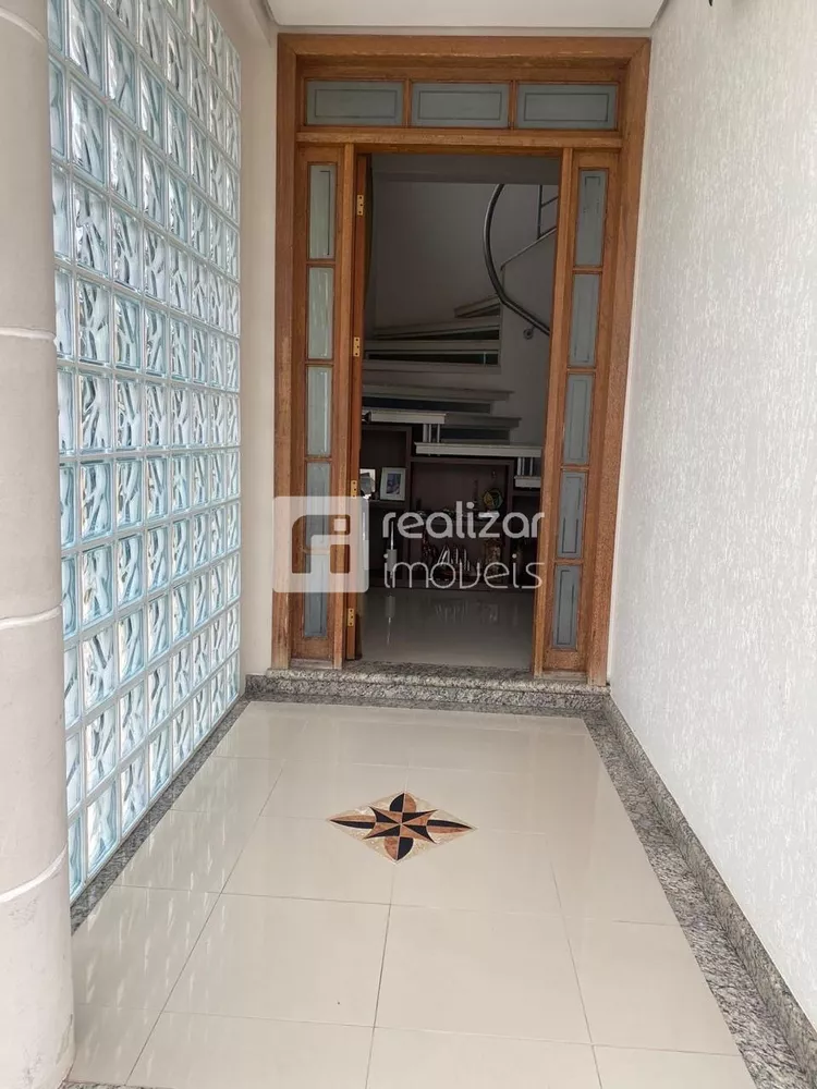 Casa, 3 quartos, 135 m² - Foto 1