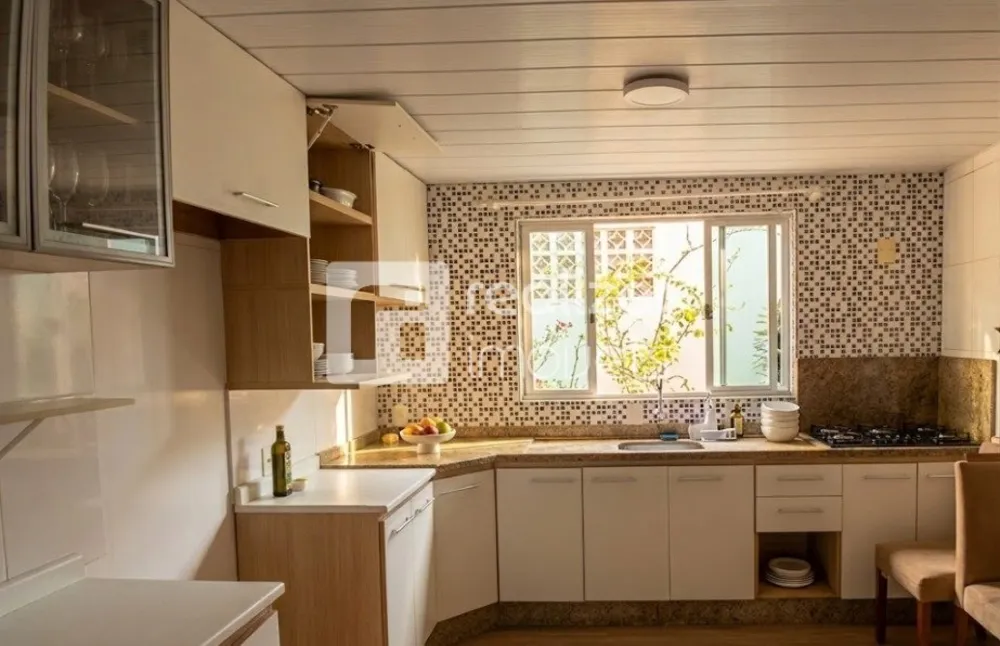 Casa, 2 quartos, 200 m² - Foto 4