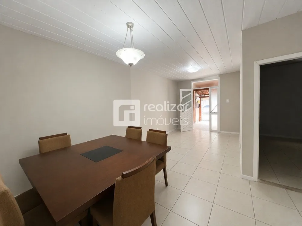 Casa, 2 quartos, 200 m² - Foto 6