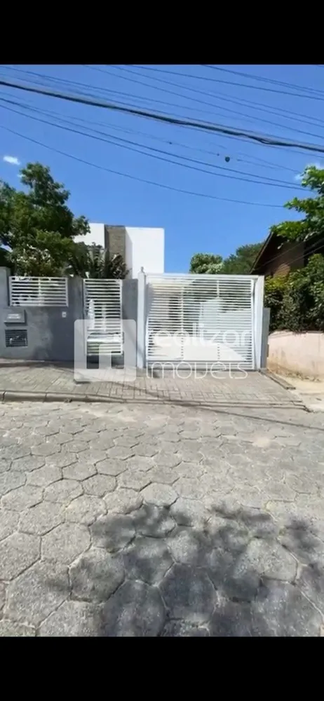 Casa, 3 quartos, 145 m² - Foto 2
