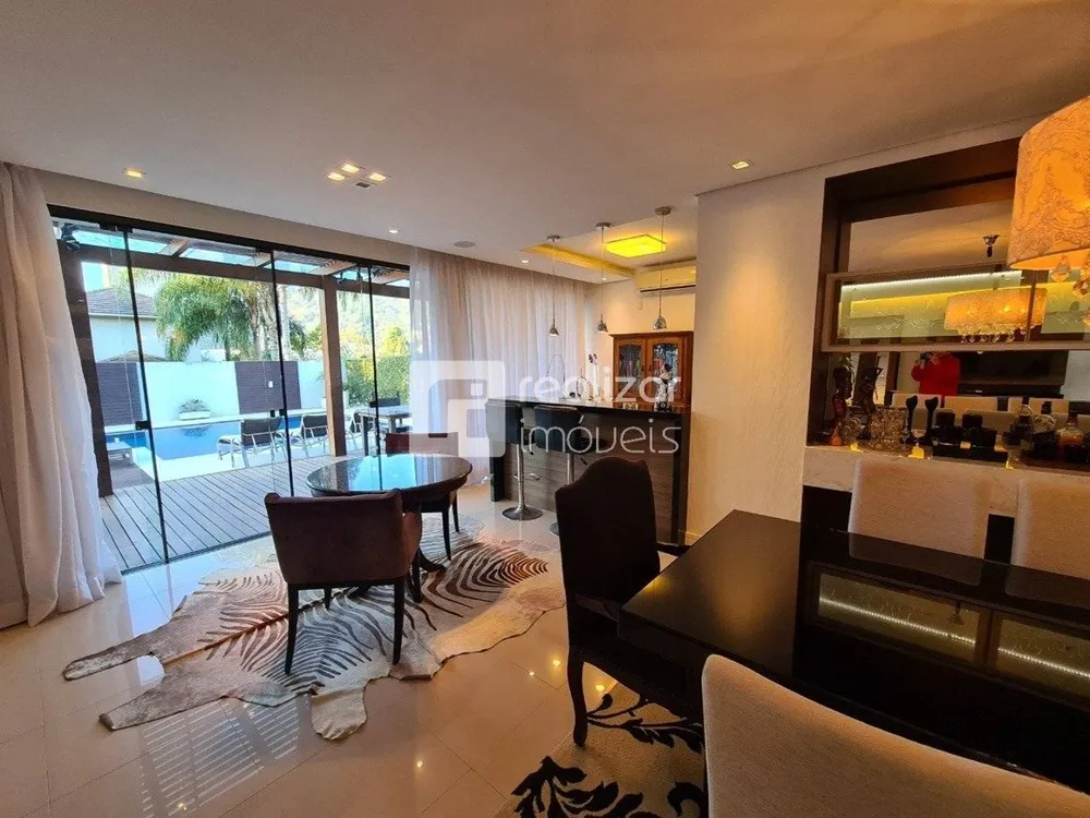 Casa, 3 quartos, 320 m² - Foto 9