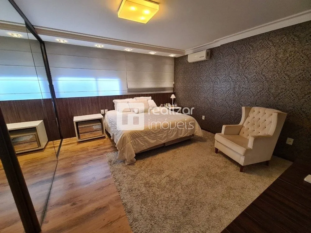 Casa, 3 quartos, 320 m² - Foto 12