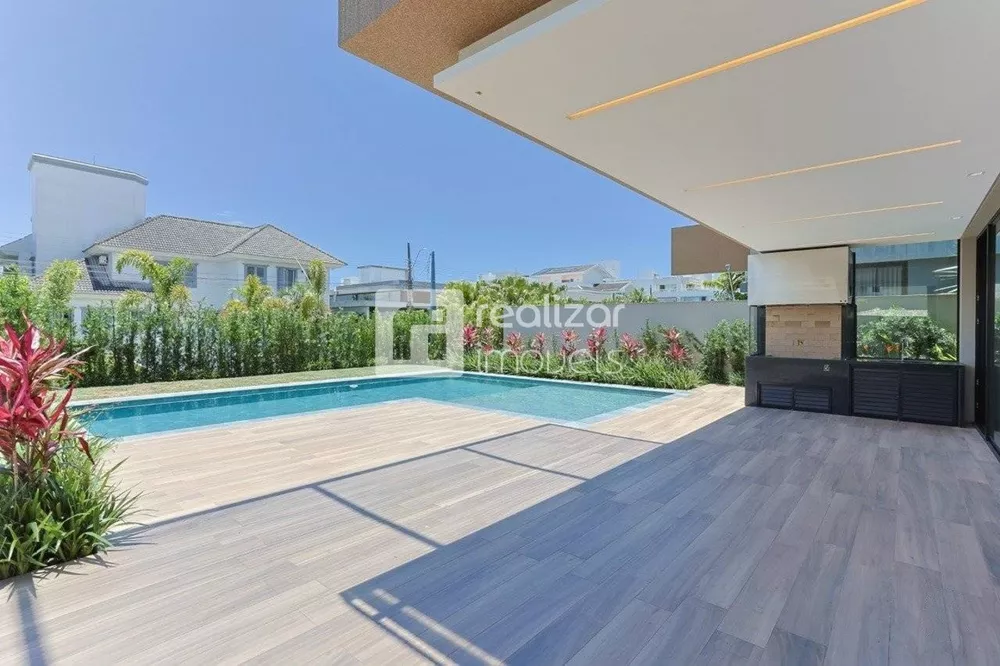 Casa, 7 quartos, 775 m² - Foto 1