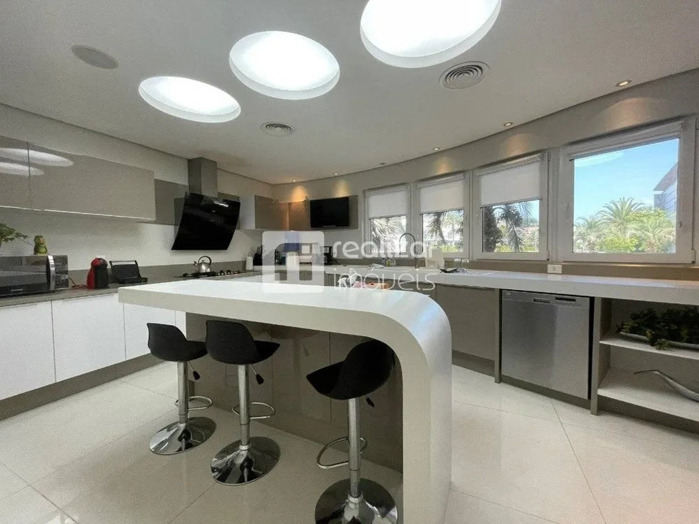 Casa, 5 quartos, 1223 m² - Foto 1