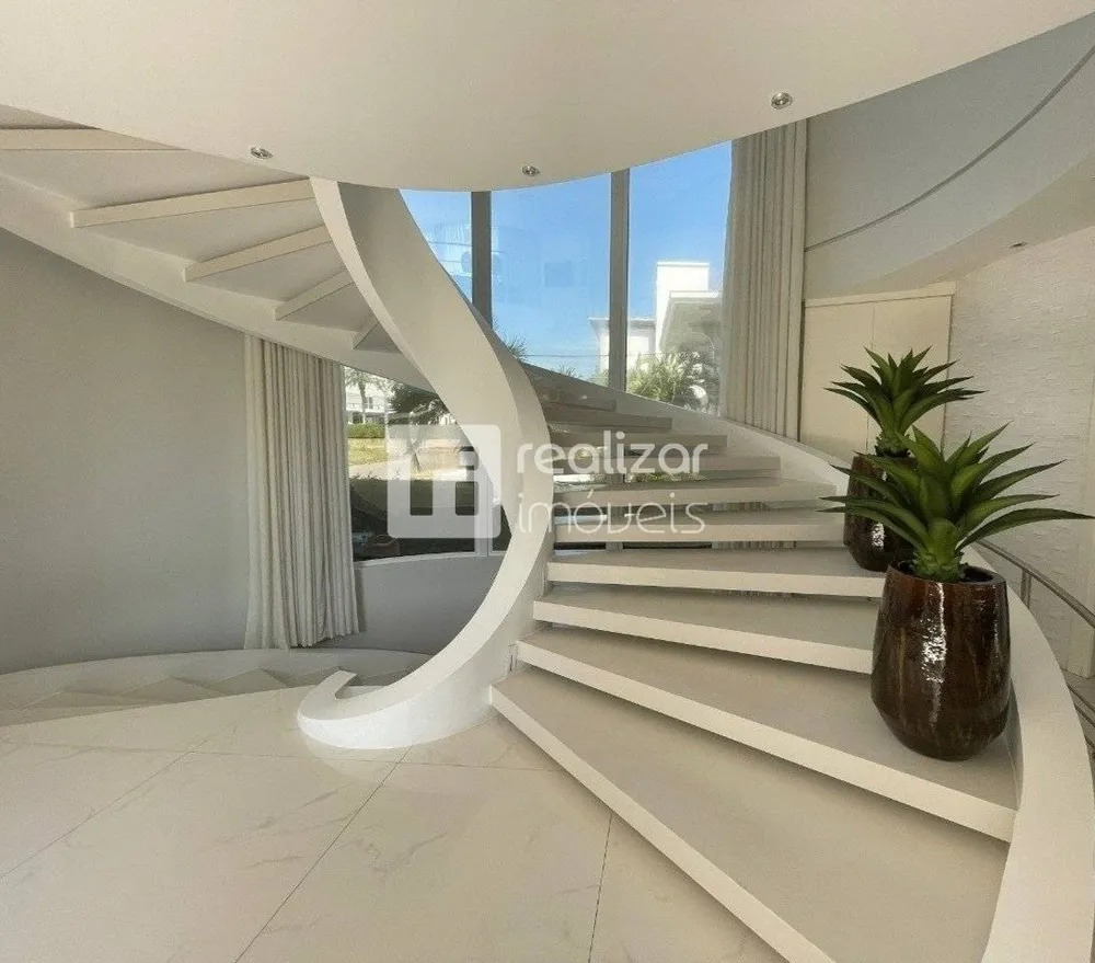 Casa, 5 quartos, 1223 m² - Foto 3