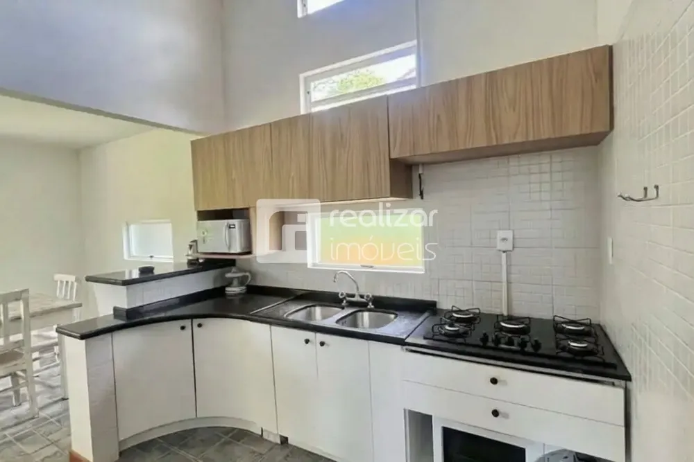 Casa, 3 quartos, 210 m² - Foto 16