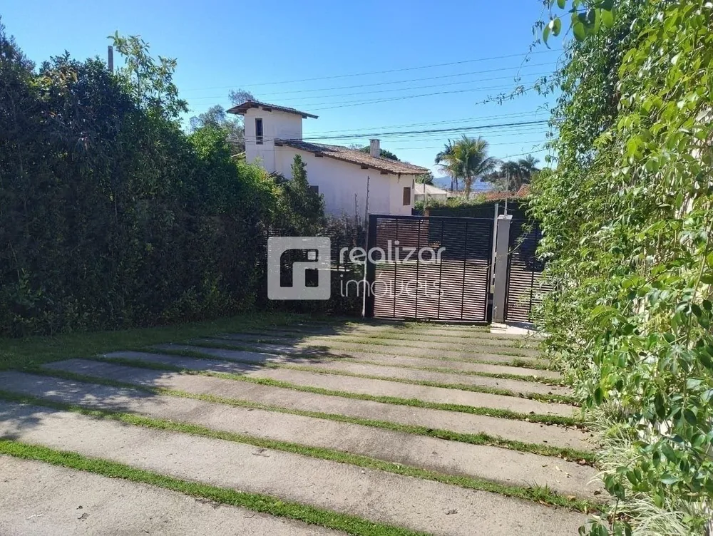 Casa, 4 quartos, 289 m² - Foto 1