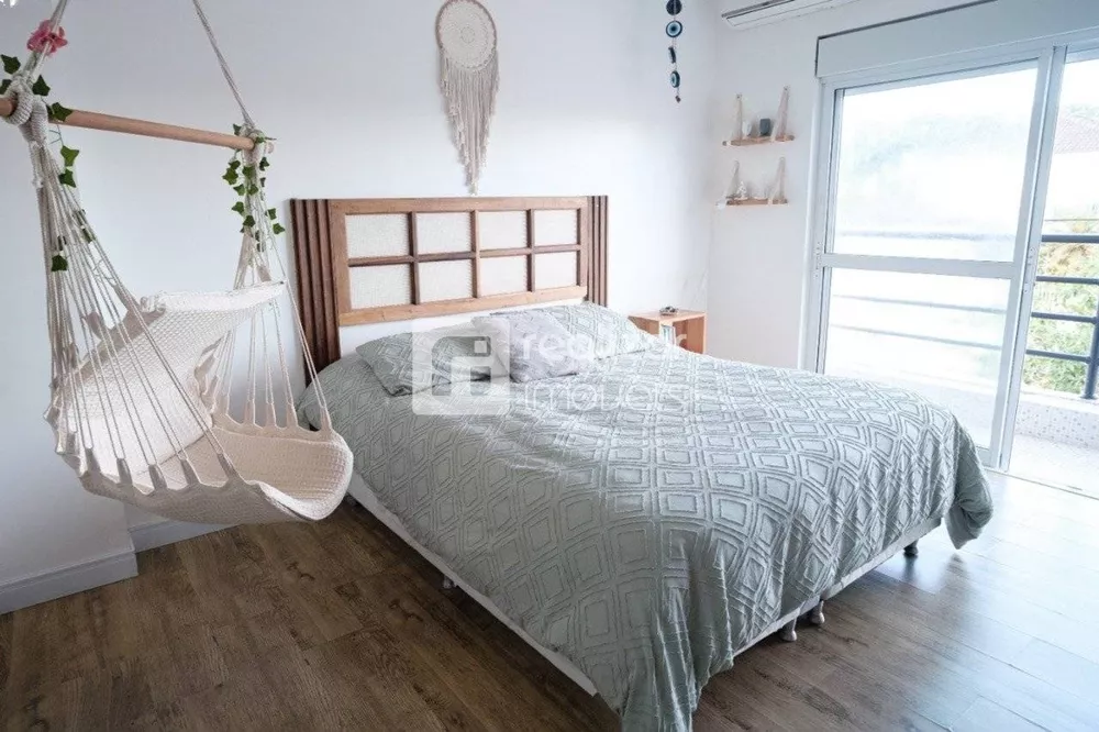Casa, 5 quartos, 236 m² - Foto 4