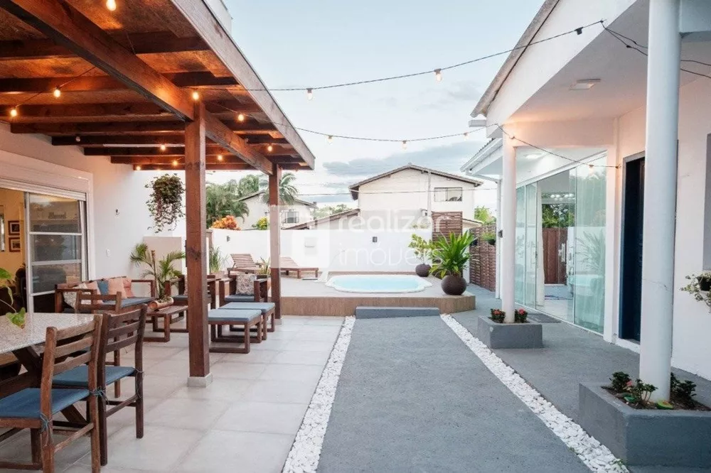 Casa, 5 quartos, 236 m² - Foto 3