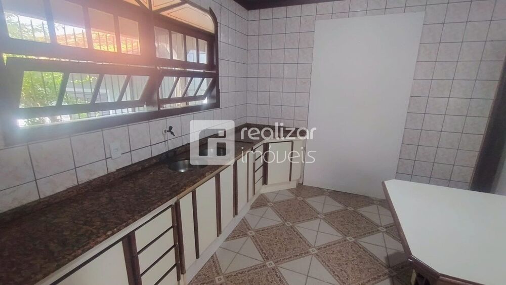 Apartamento para alugar com 2 quartos, 70m² - Foto 1