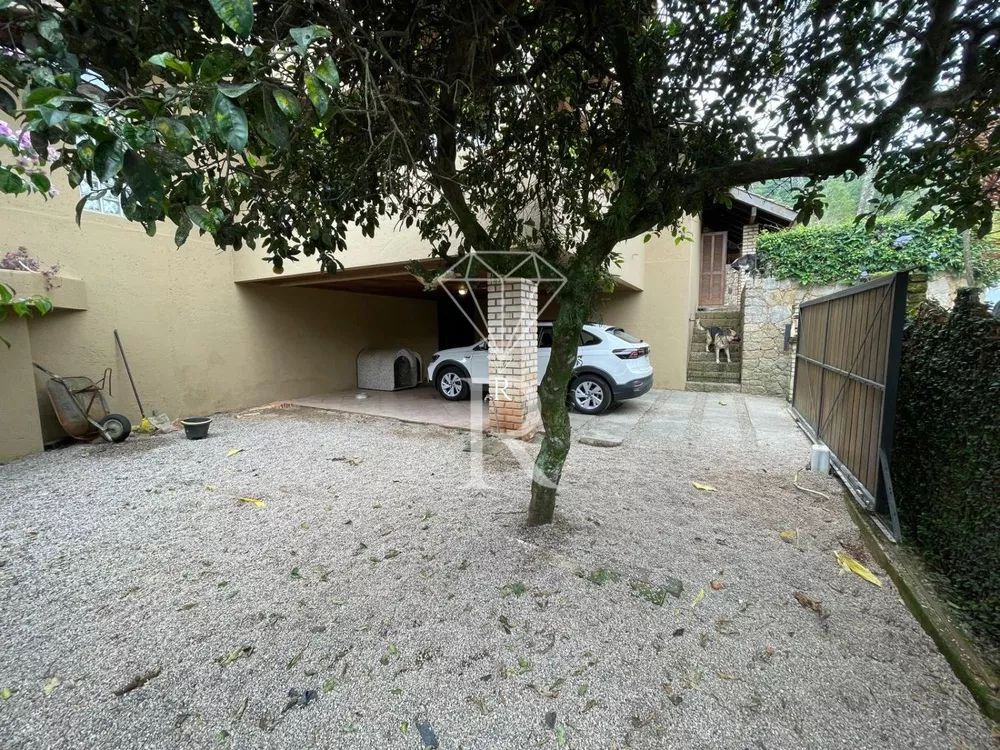 Casa, 3 quartos, 240 m² - Foto 2