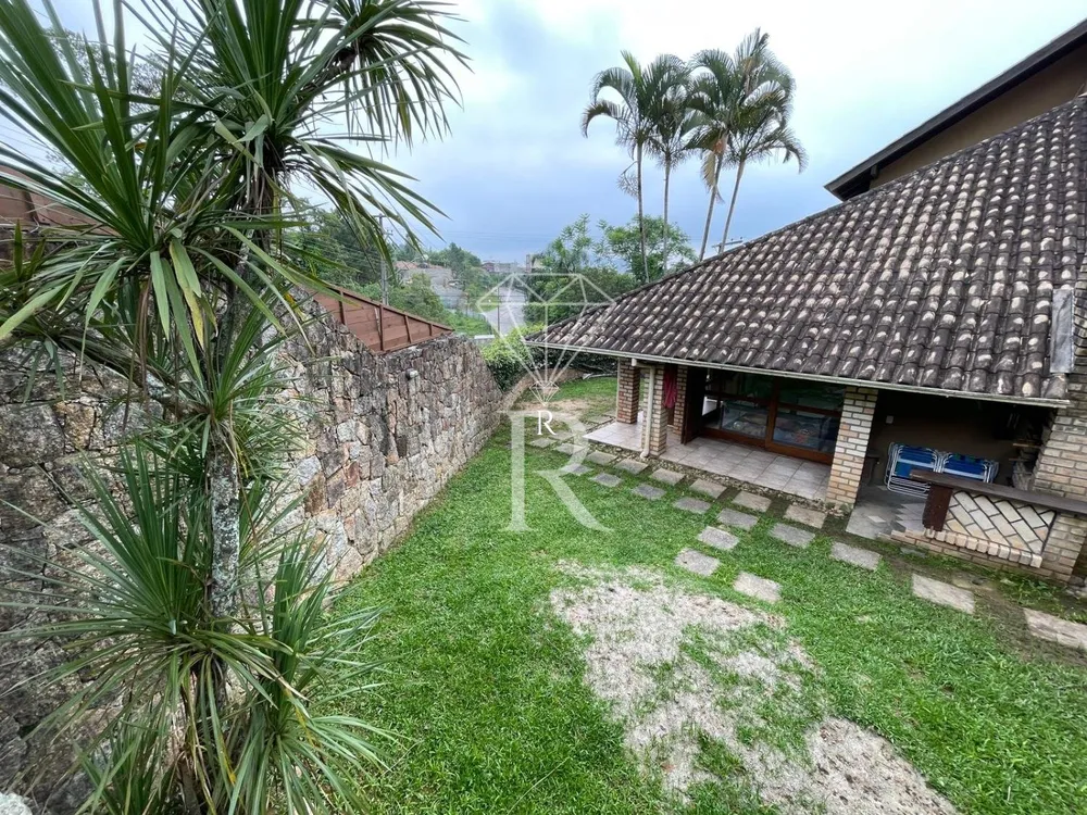 Casa, 3 quartos, 240 m² - Foto 9