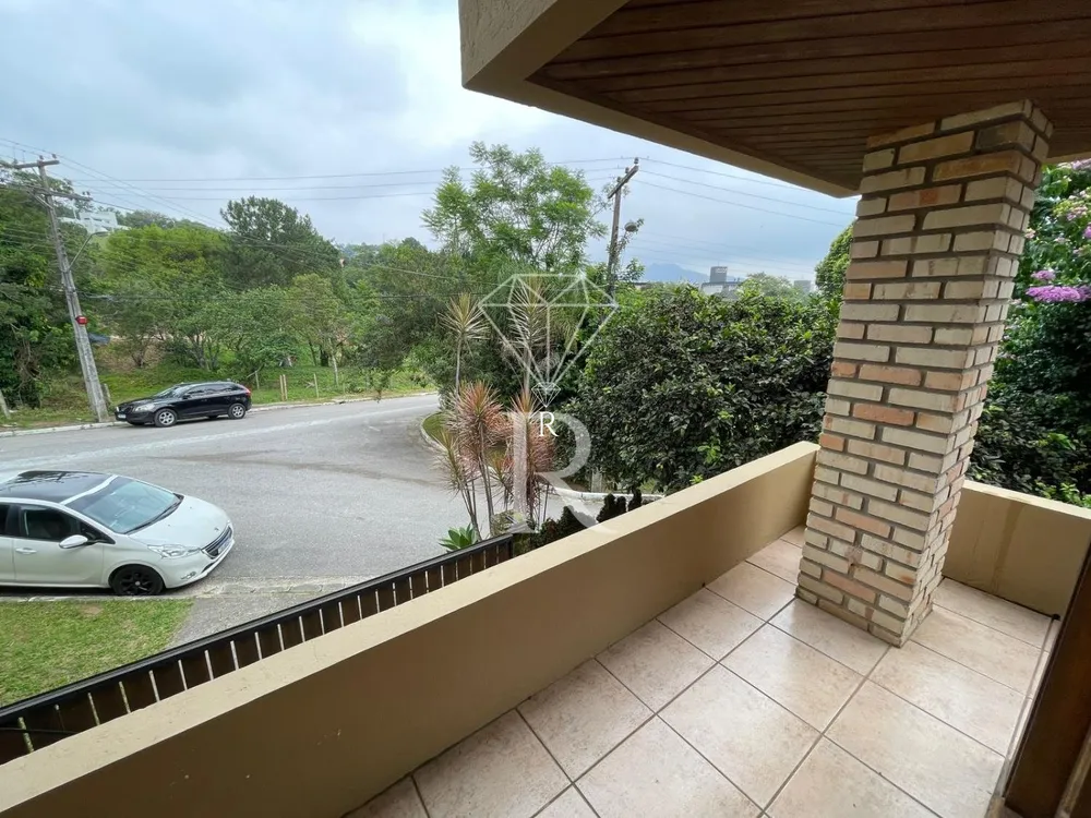 Casa, 3 quartos, 240 m² - Foto 9