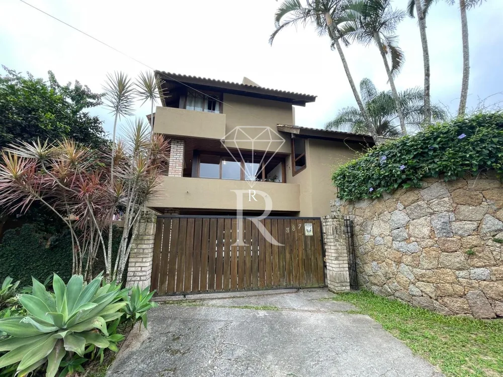 Casa, 3 quartos, 240 m² - Foto 7