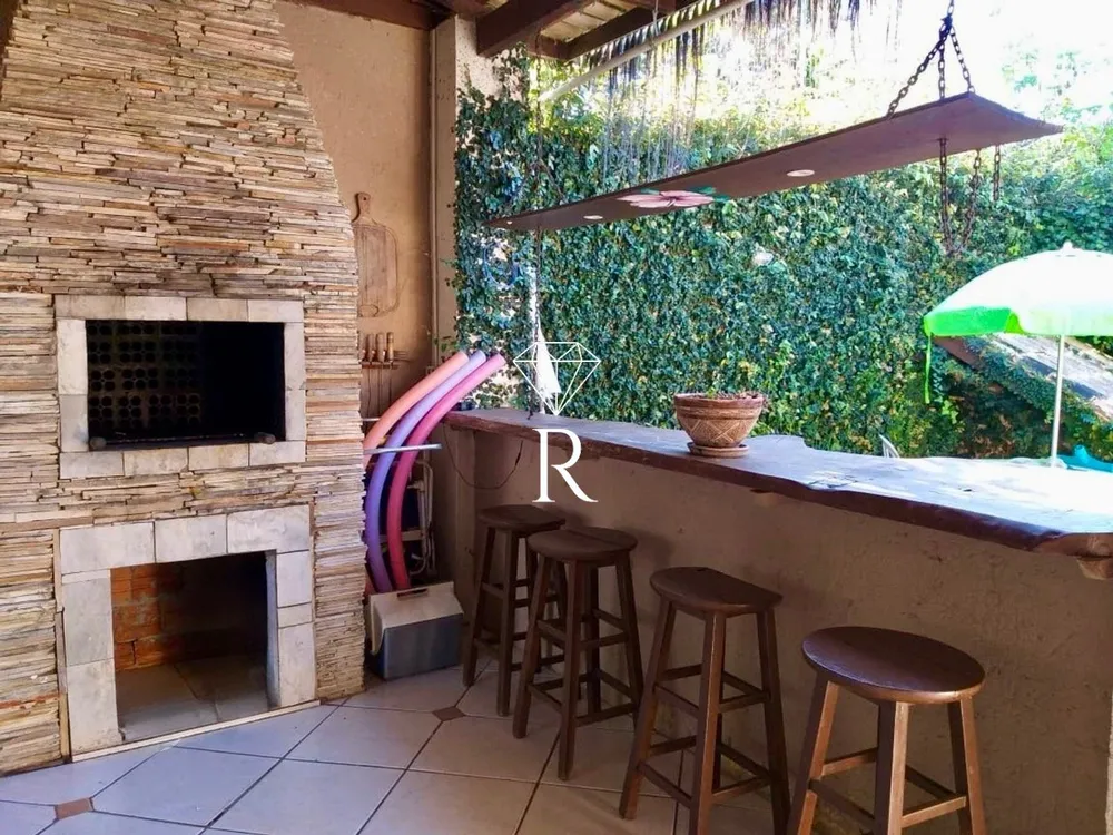 Casa, 6 quartos, 380 m² - Foto 3