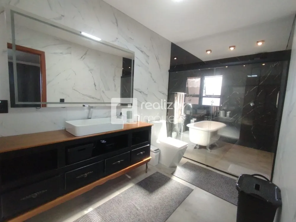 Casa, 3 quartos, 200 m² - Foto 10