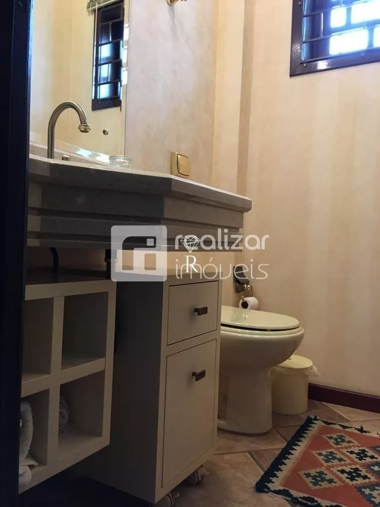 Casa, 3 quartos, 227 m² - Foto 2
