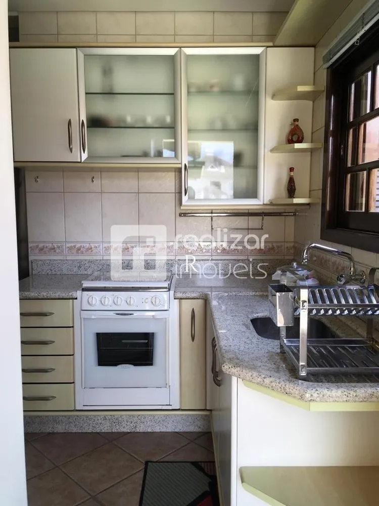 Casa, 3 quartos, 227 m² - Foto 3