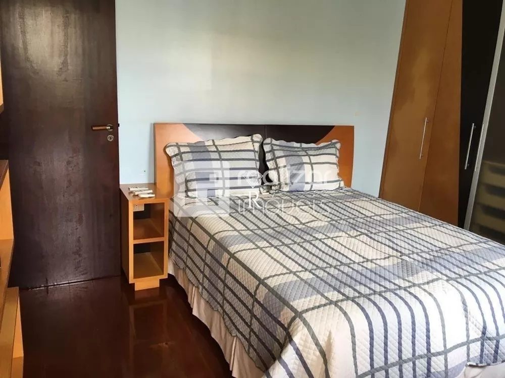 Casa, 3 quartos, 227 m² - Foto 1