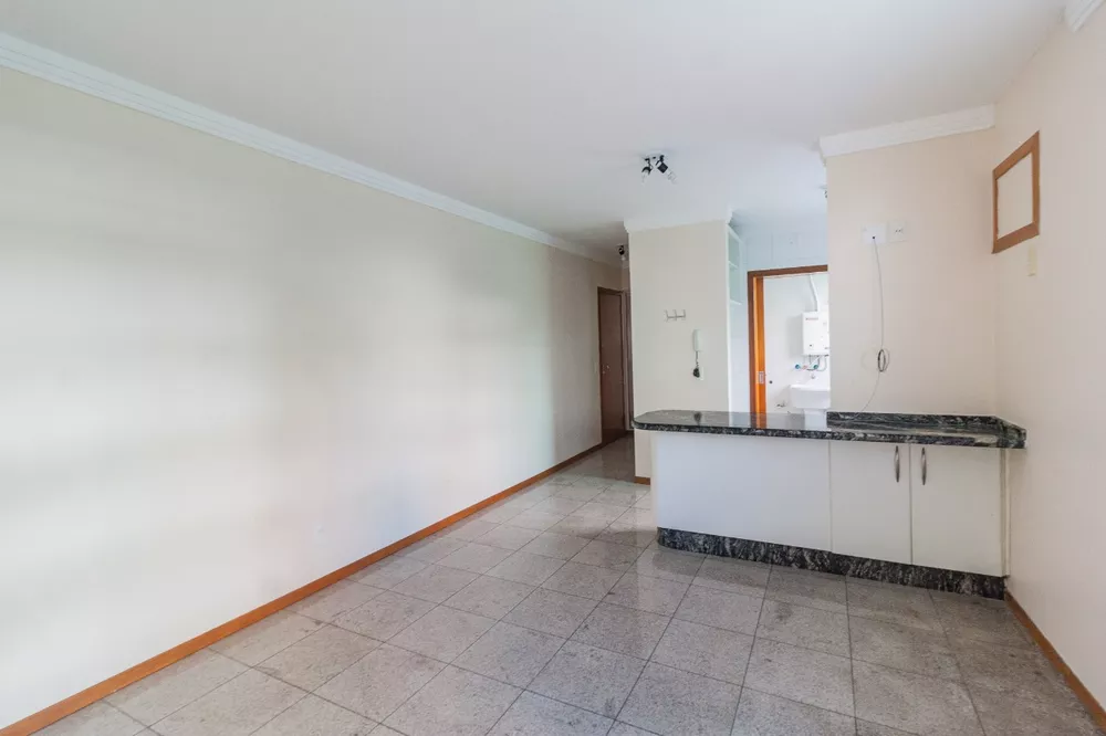 Apartamento para alugar com 2 quartos, 90m² - Foto 4