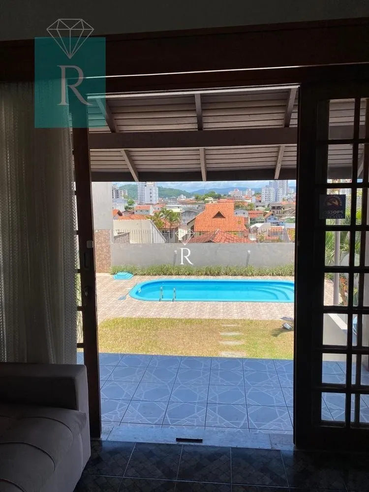 Sobrado, 4 quartos, 300 m² - Foto 5