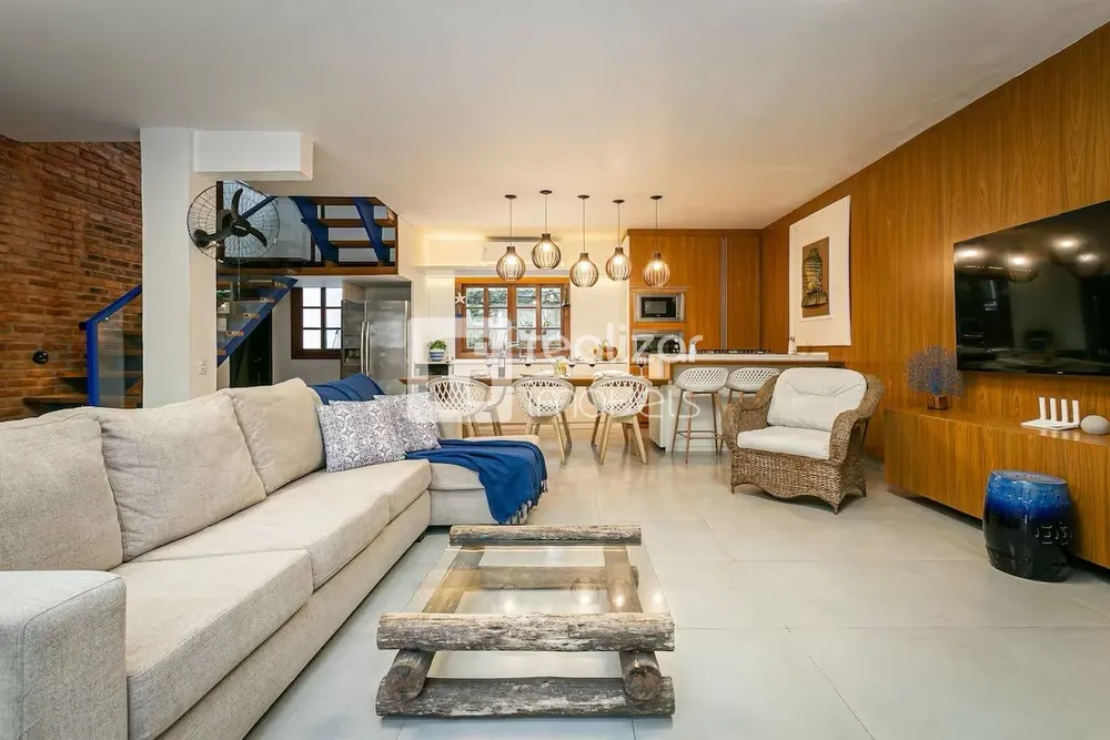 Casa, 5 quartos, 339 m² - Foto 1