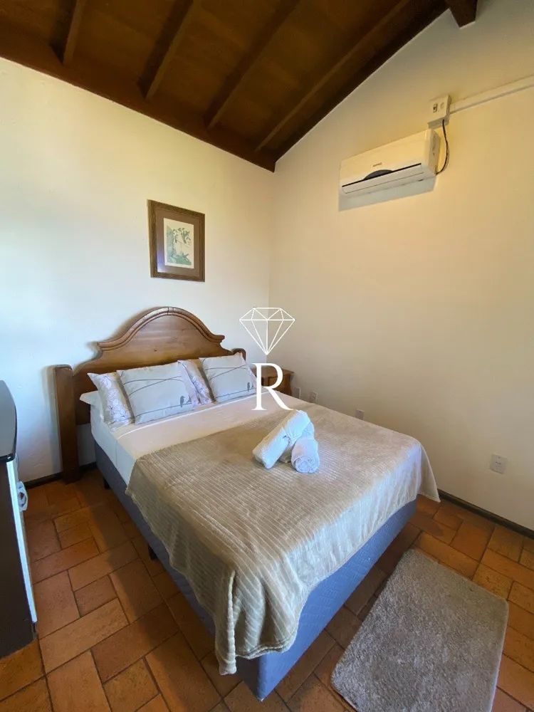 Casa, 3 quartos, 250 m² - Foto 10