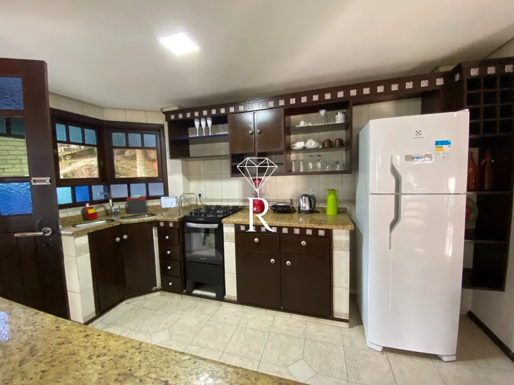 Casa, 3 quartos, 250 m² - Foto 5