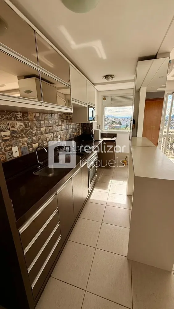 Apartamento, 2 quartos, 70 m² - Foto 2