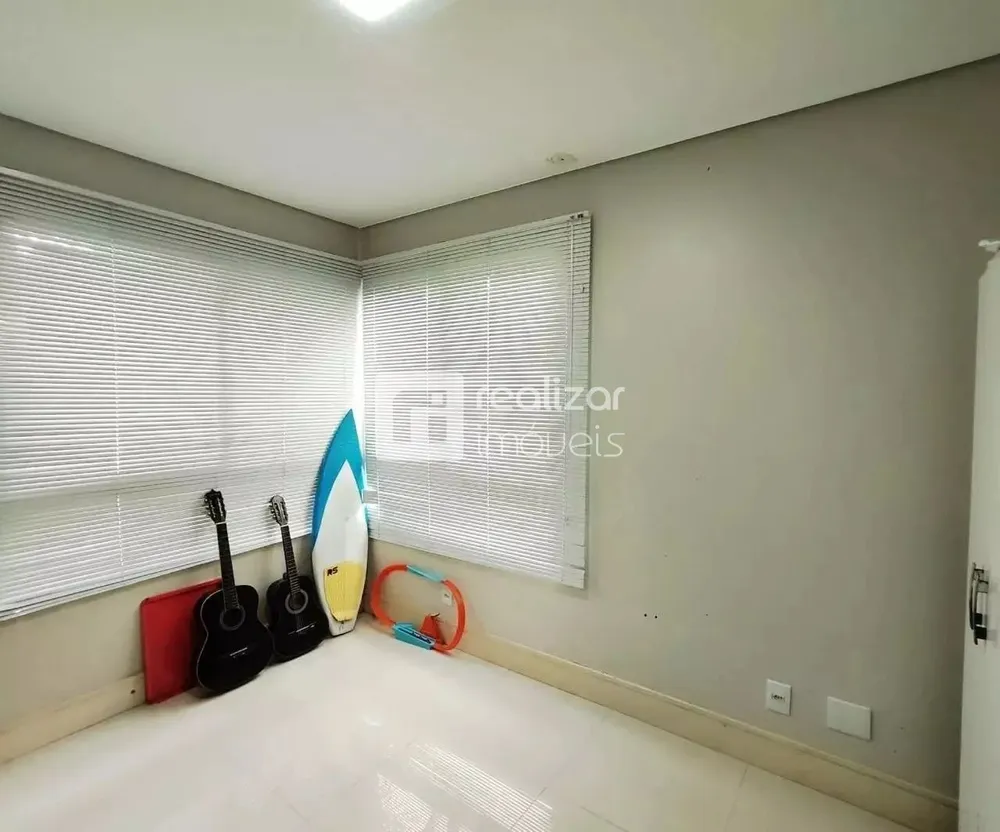 Casa, 4 quartos, 300 m² - Foto 10