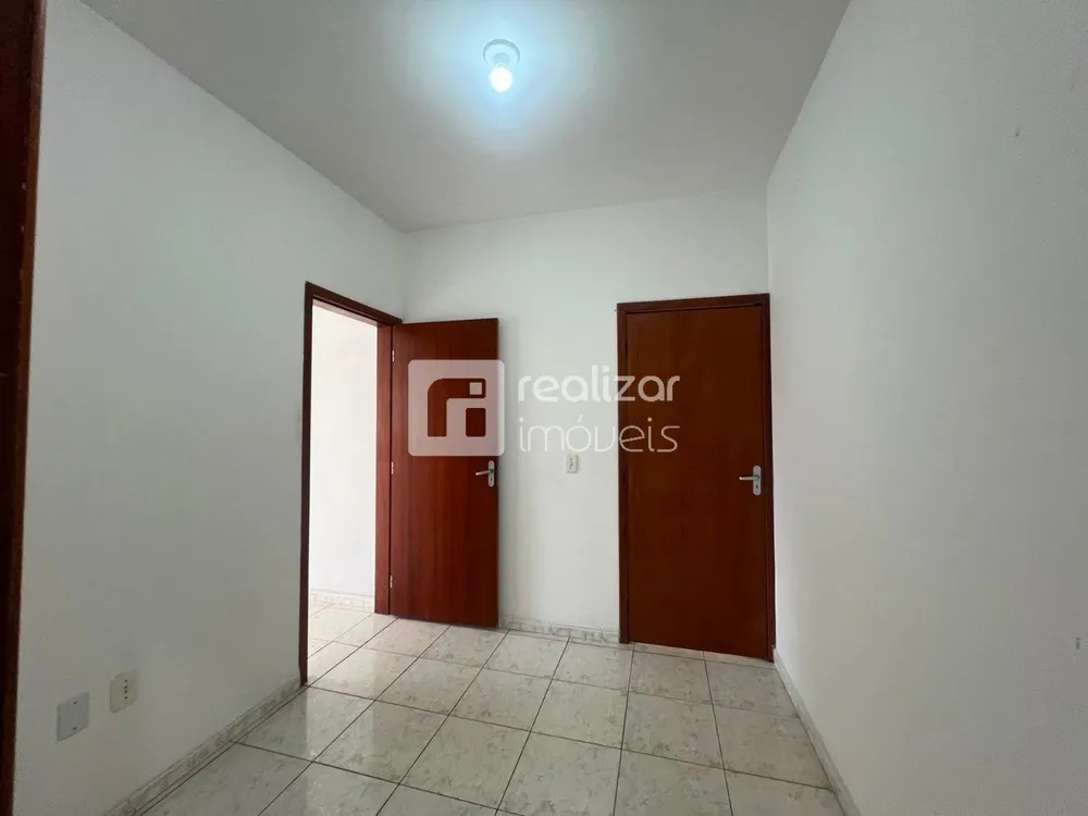Casa, 8 quartos, 350 m² - Foto 4