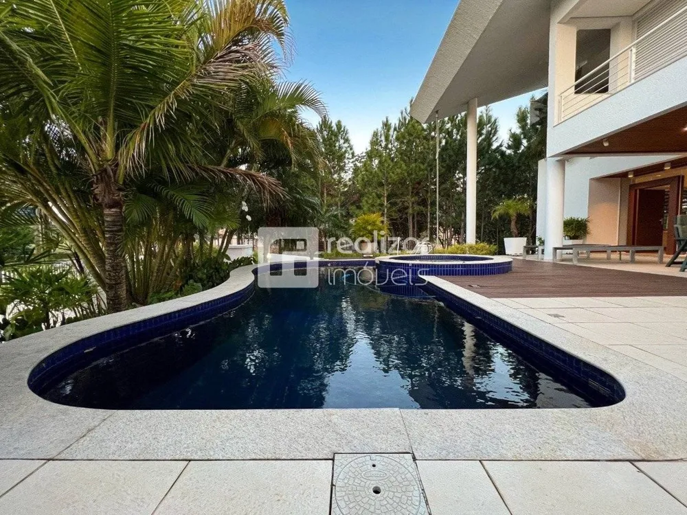 Casa, 5 quartos, 544 m² - Foto 1