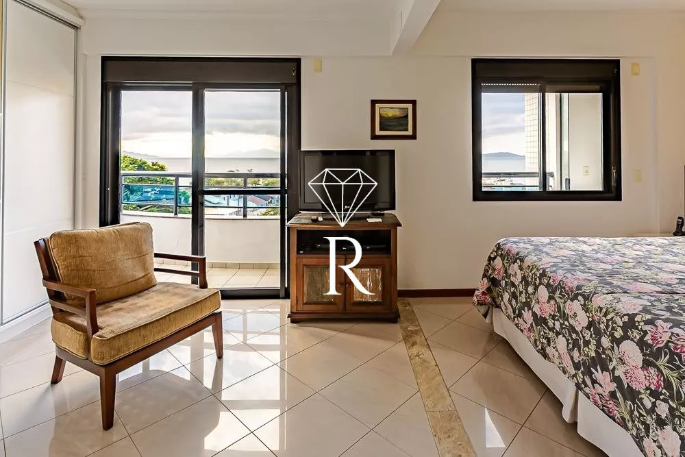 Apartamento, 3 quartos, 200 m² - Foto 4