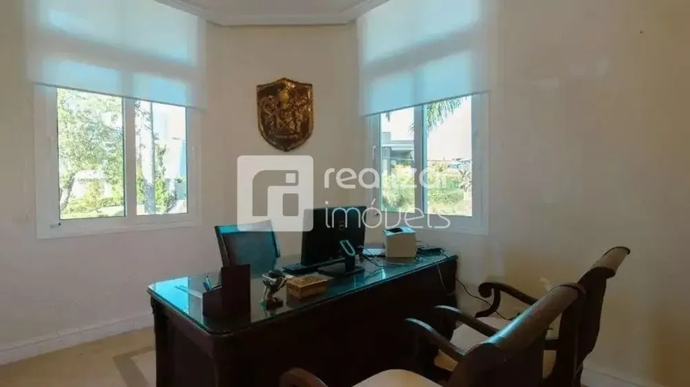 Casa, 8 quartos, 944 m² - Foto 2