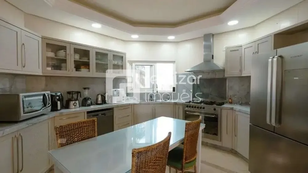 Casa, 8 quartos, 944 m² - Foto 4