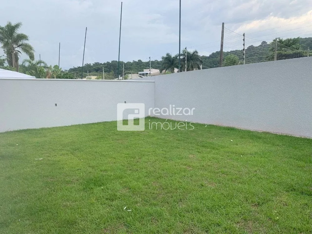 Casa, 3 quartos, 181 m² - Foto 2