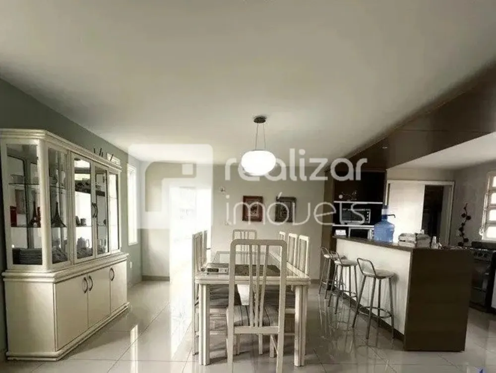 Casa, 6 quartos, 276 m² - Foto 5