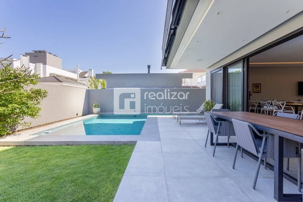 Casa, 5 quartos, 355 m² - Foto 1